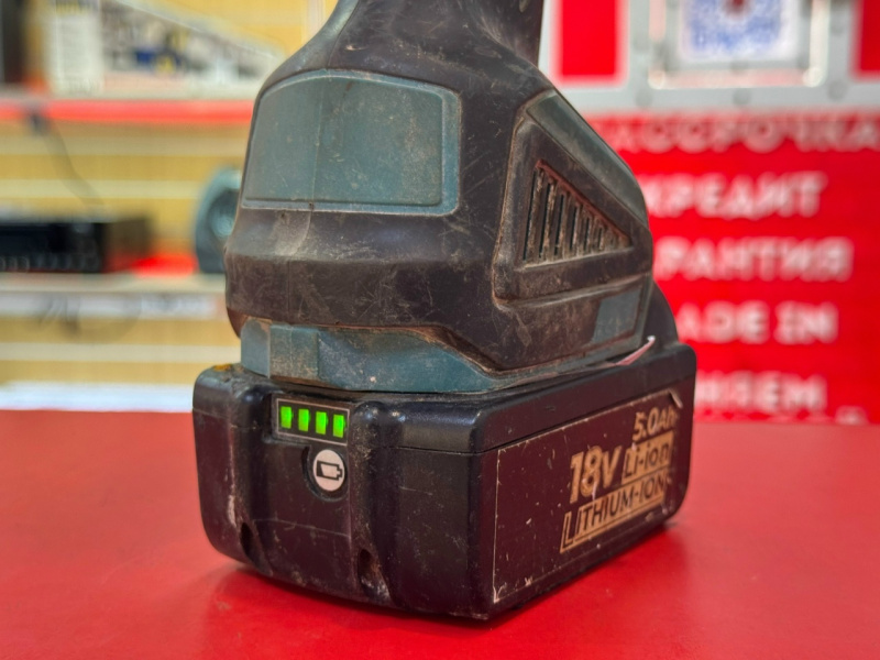 Болгарка Makita DGA 404