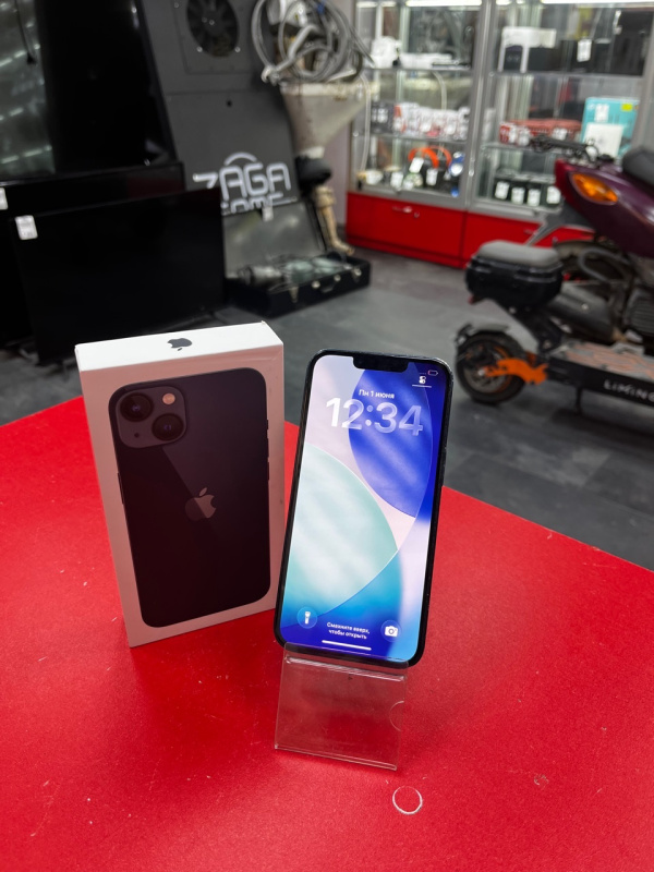 Мобильный телефон Apple iPhone 13