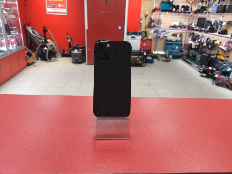 Мобильный телефон Apple iPhone 13
