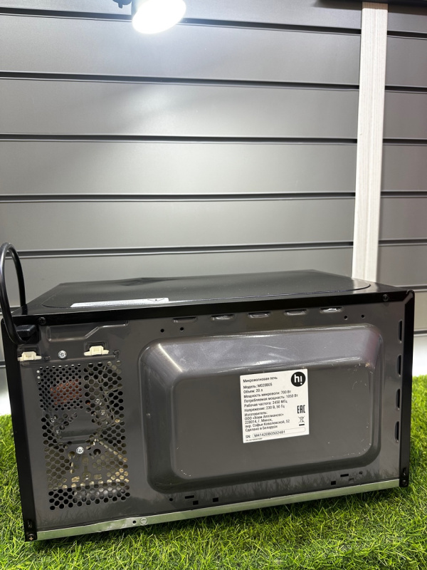 Микроволновая печь Hi m020b05