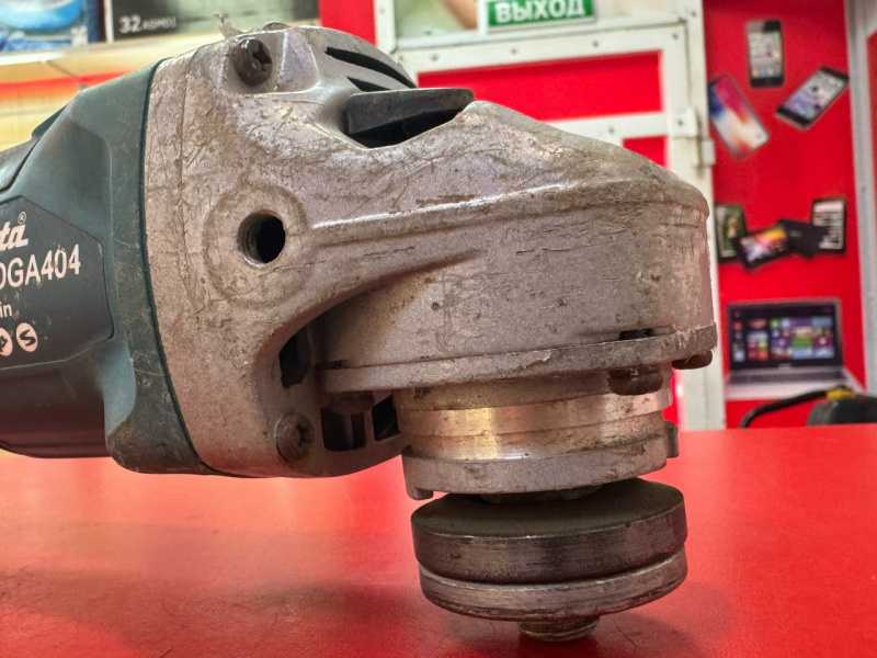 Болгарка Makita DGA 404