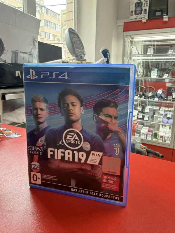 Игра Sony FIFA19