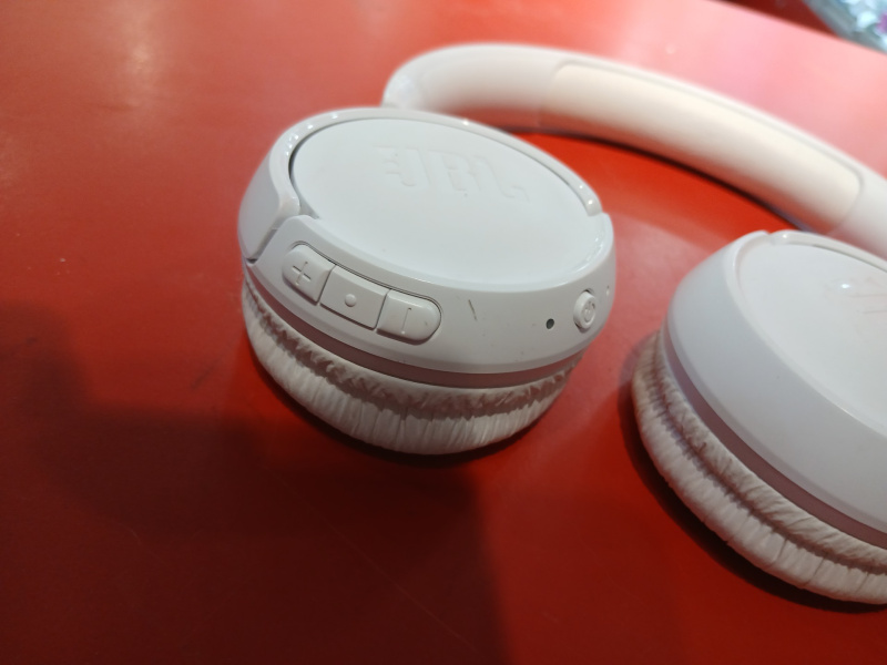 Наушники JBL 520 BT