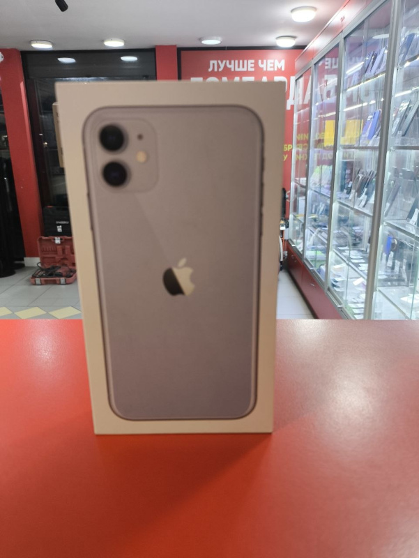 Мобильный телефон Apple iPhone 11